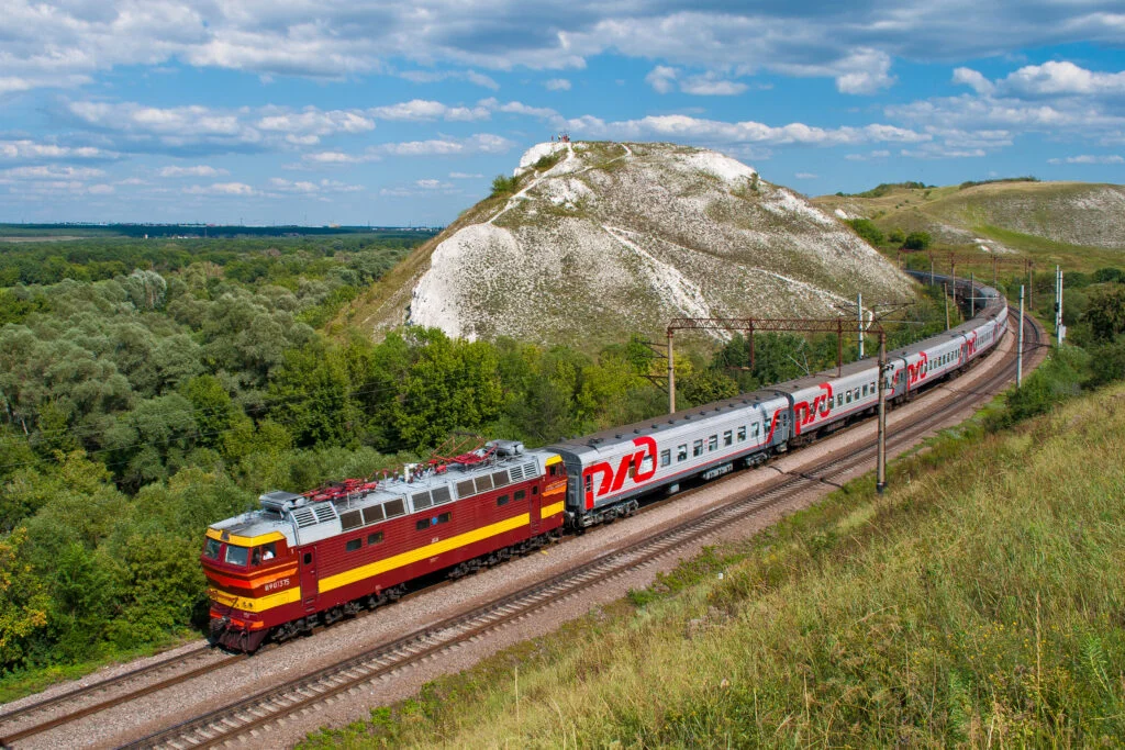 hmlogictrade-thailand-rail-freight-forwarding HMLogicTrade Thailand rail freight forwarding cross-border cargo logistics
